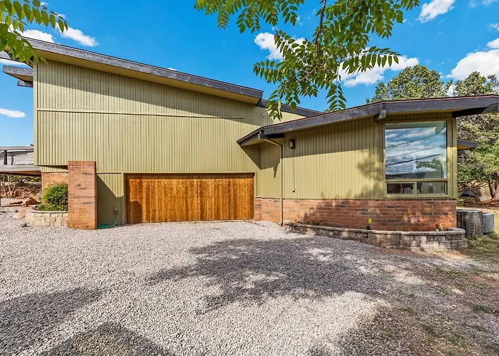 Holiday home The Speakeasy: Brand New Pool, Hot Tub, Sauna, Cold Plunge Sedona