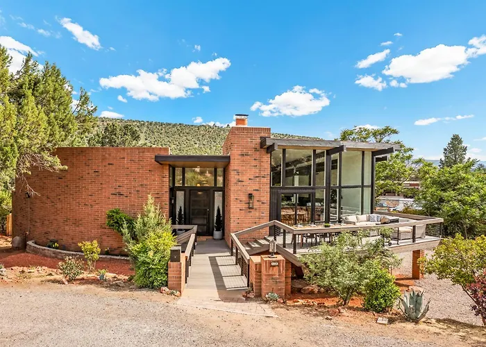 Holiday home The Speakeasy: Brand New Pool, Hot Tub, Sauna, Cold Plunge Sedona