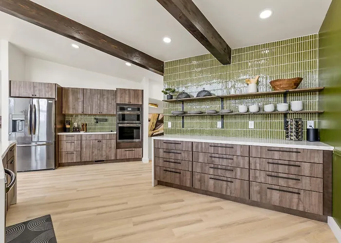 The Speakeasy: Brand New Pool, Hot Tub, Sauna, Cold Plunge Holiday home Sedona