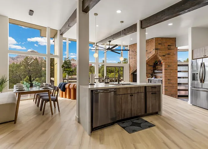 Holiday home The Speakeasy: Brand New Pool, Hot Tub, Sauna, Cold Plunge Sedona