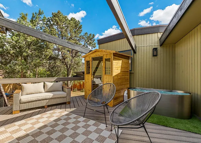 Holiday home The Speakeasy: Brand New Pool, Hot Tub, Sauna, Cold Plunge Sedona